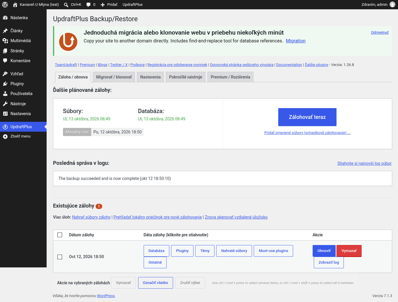 Zoznam existujúcich záloh v UpdraftPlus s jednou zálohou a tlačidlami Obnoviť a Vymazať